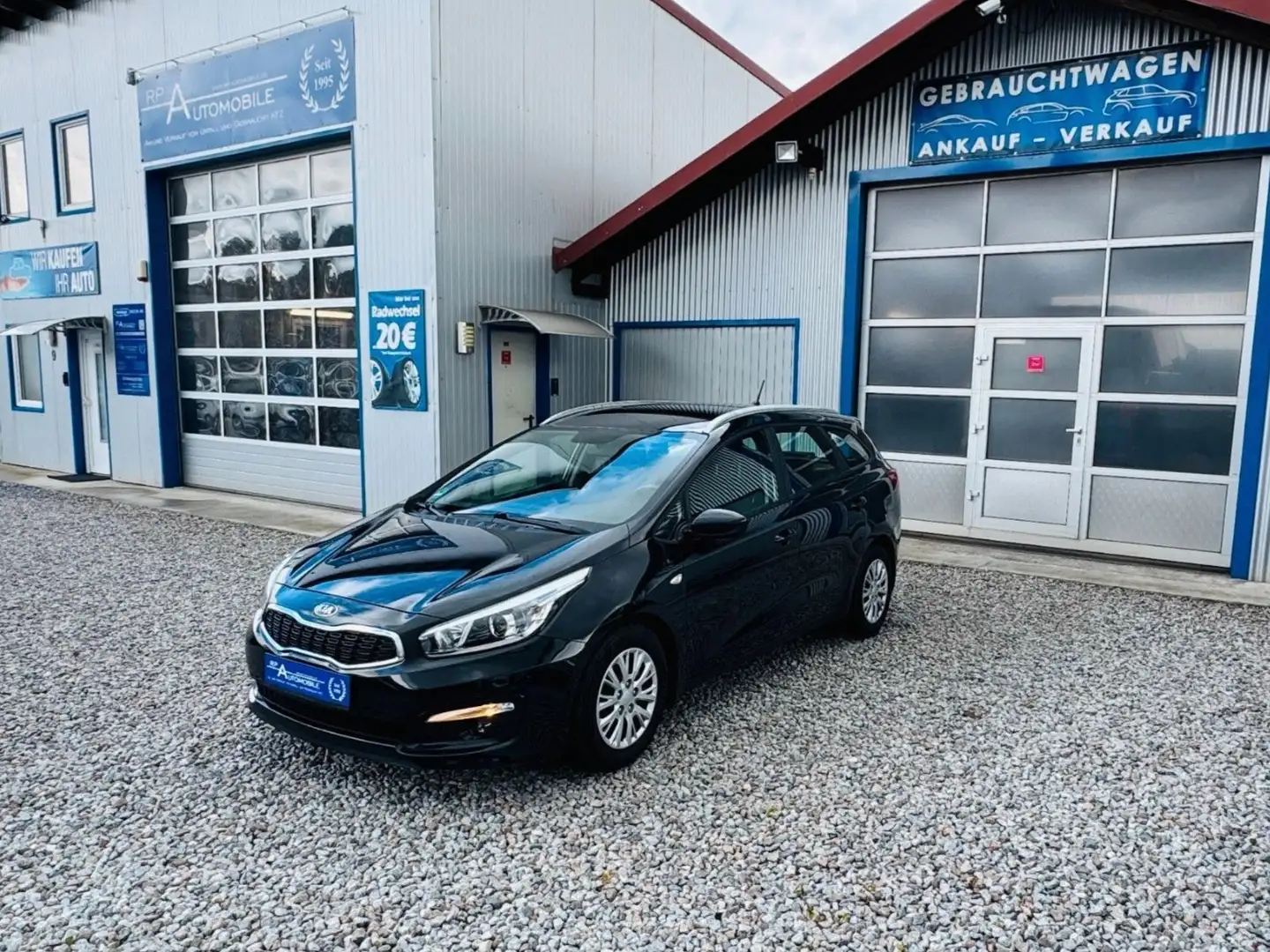 Kia Ceed SW / cee'd SW Sportswagon Edition 7 1.6d SITZHZG KLIMA Schwarz - 1