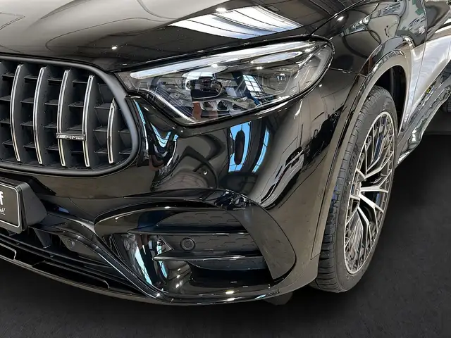 Mercedes-Benz GLC Class view 15
