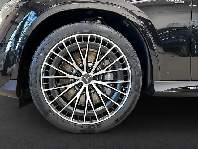 Mercedes-Benz GLC Class view 7