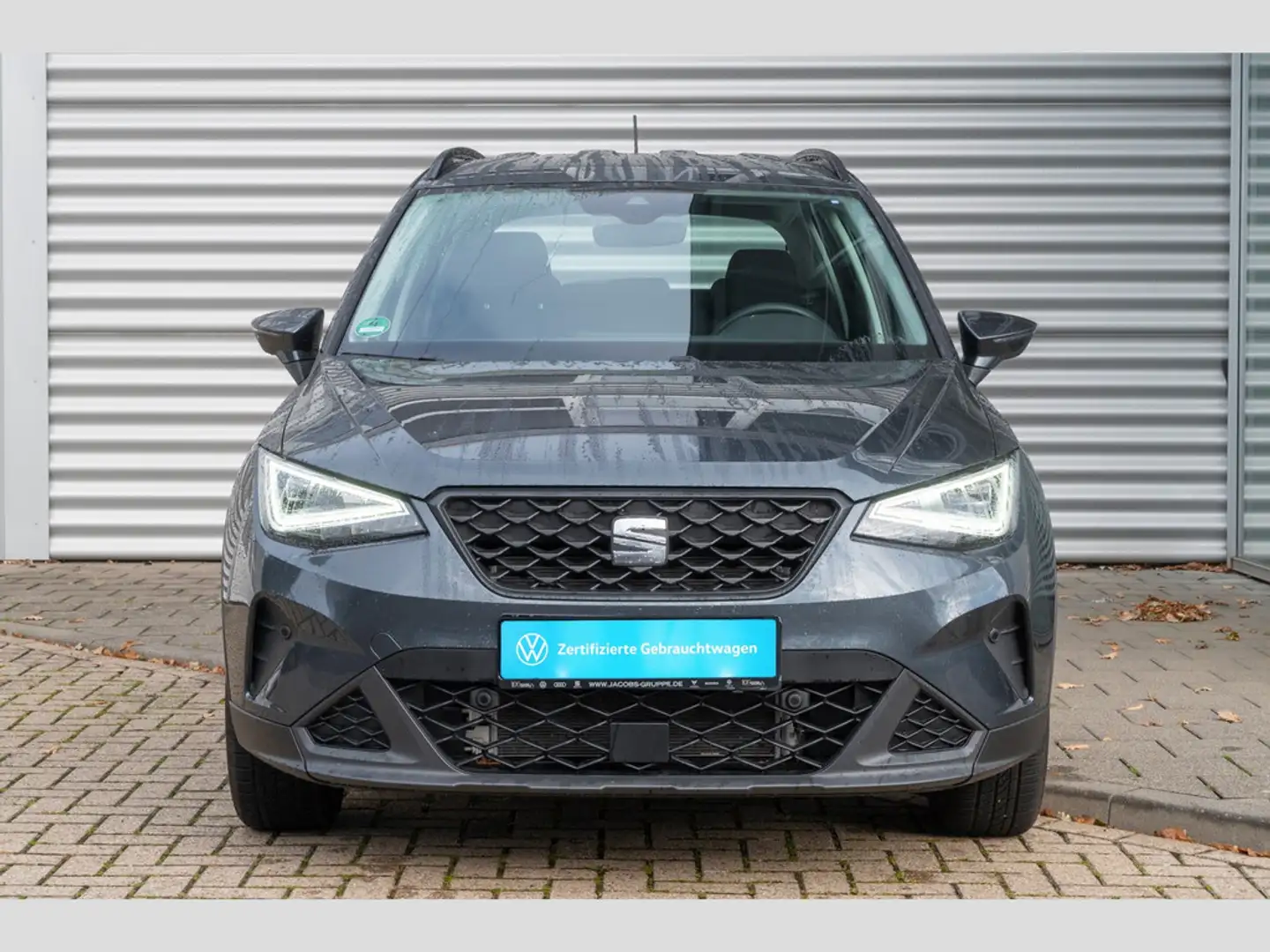 SEAT Arona Style Edition ACC*AHK*RFK*LED Grau - 2