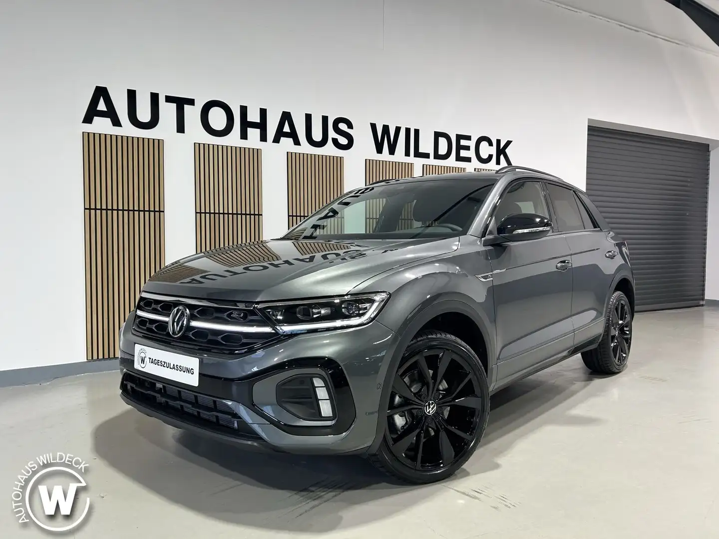 Volkswagen T-Roc T-Roc R-Line 1.5TSI DSG Navi ACC Mat RFK AHK Pan Gris - 2