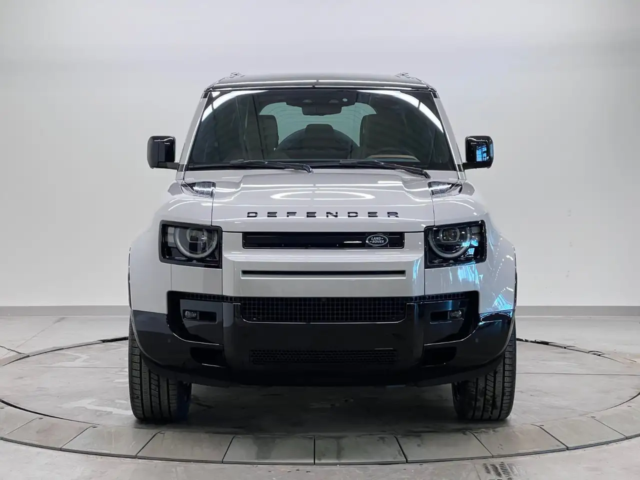 Land Rover Defender снимка Land Rover Defender