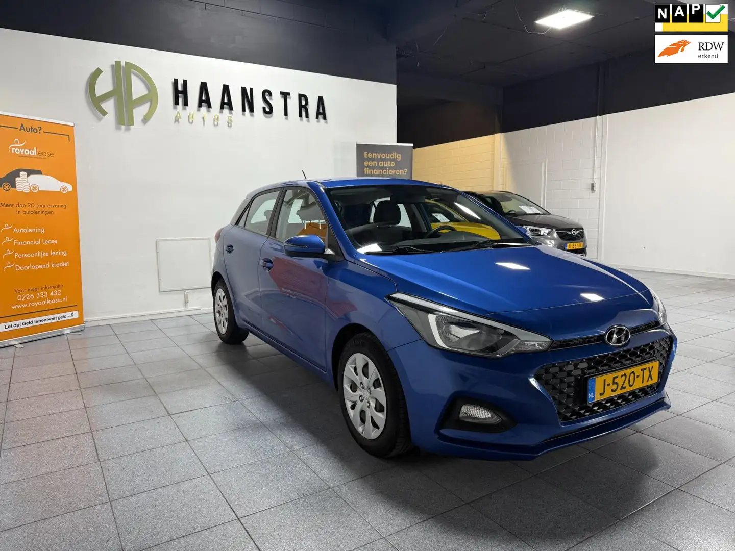 Hyundai i20 ACTIVE Airco Cruis-control 60.596 KM NW Staat! Blauw - 1