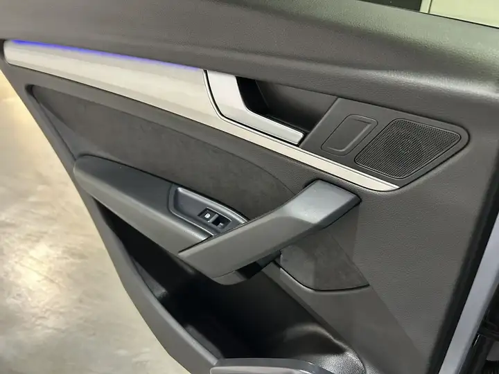 Audi Q5 2023, foto 20