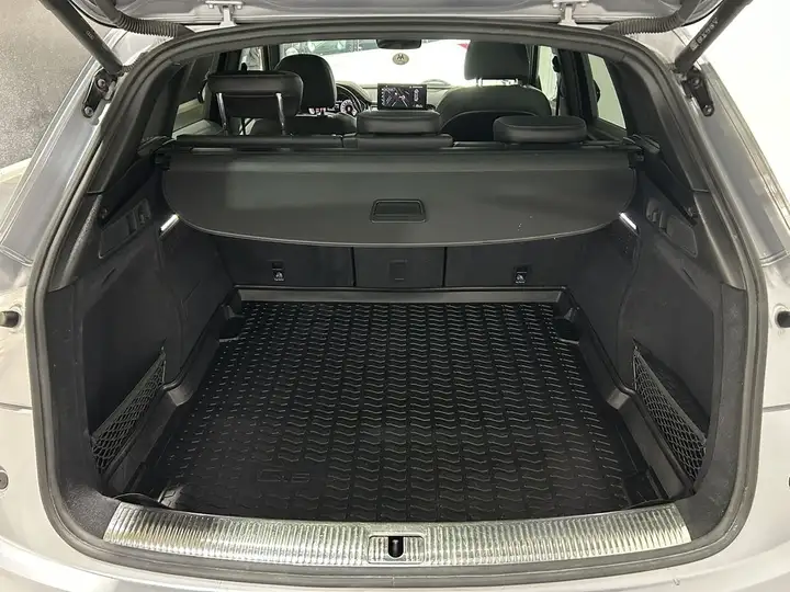 Audi Q5 2023, foto 13