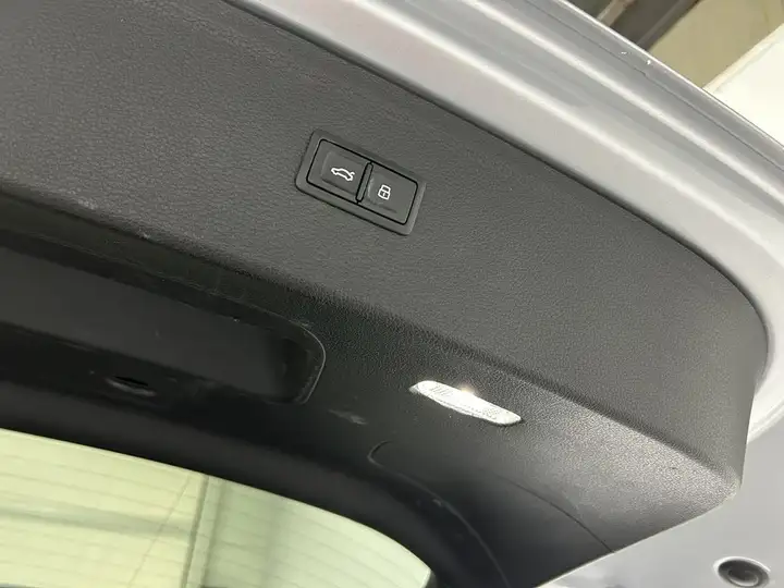 Audi Q5 2023, foto 12