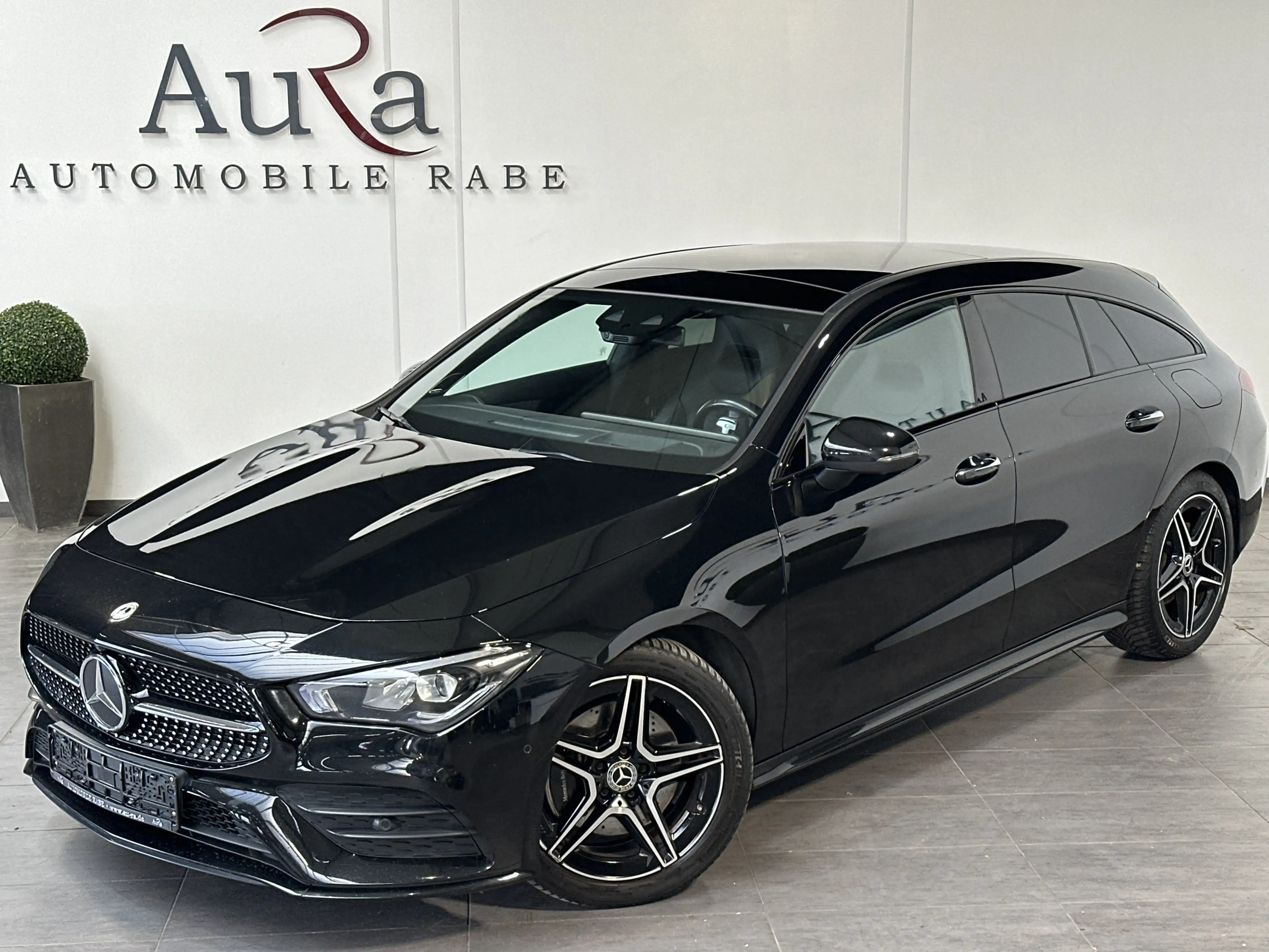 Mercedes-Benz CLA 220 AMG NAV+LED+PANO+360°