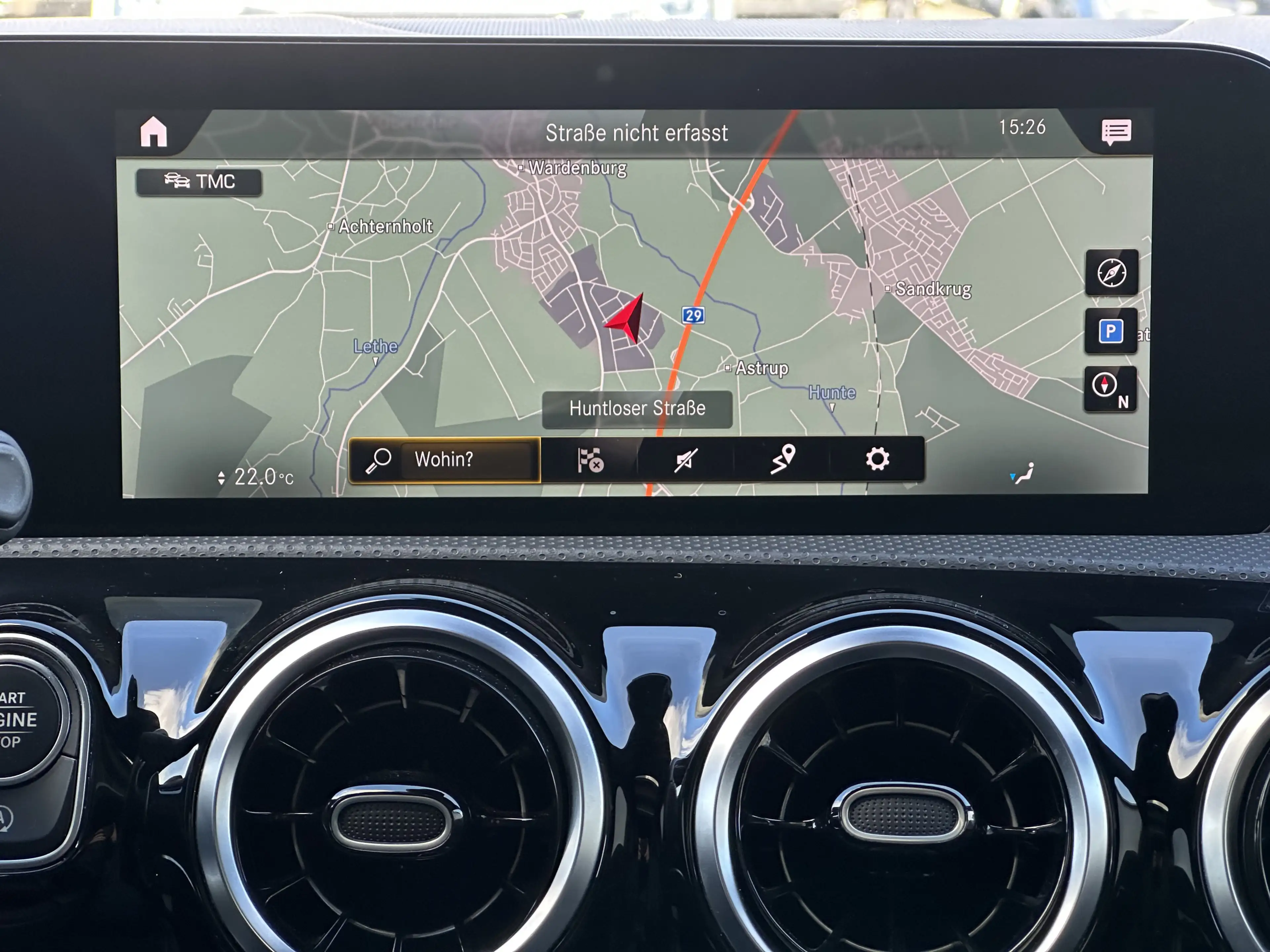 Mercedes-Benz CLA 220 AMG NAV+LED+PANO+360° — photo 15