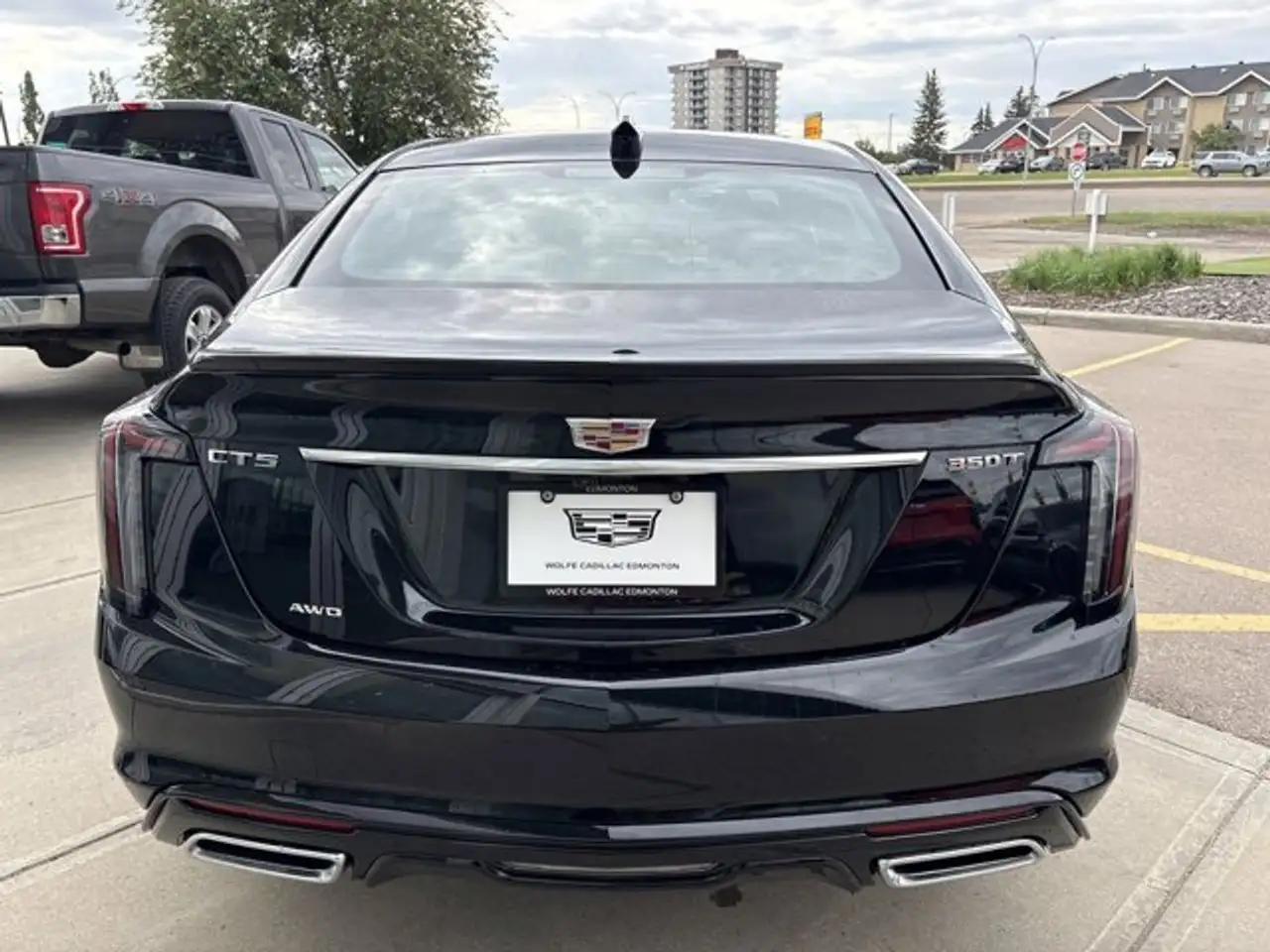 Cadillac CT5 снимка Cadillac CT5
