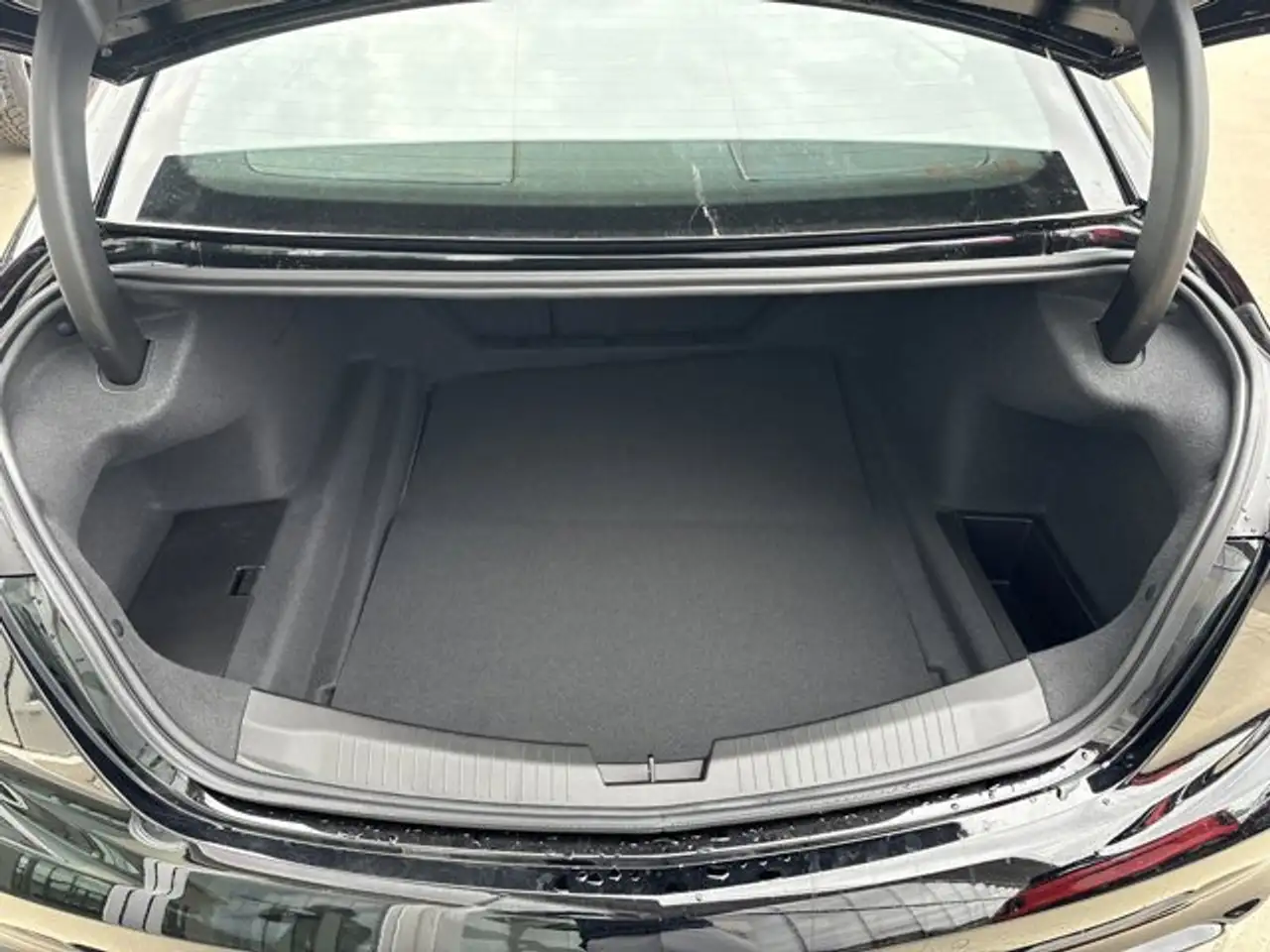 Cadillac CT5 снимка Cadillac CT5