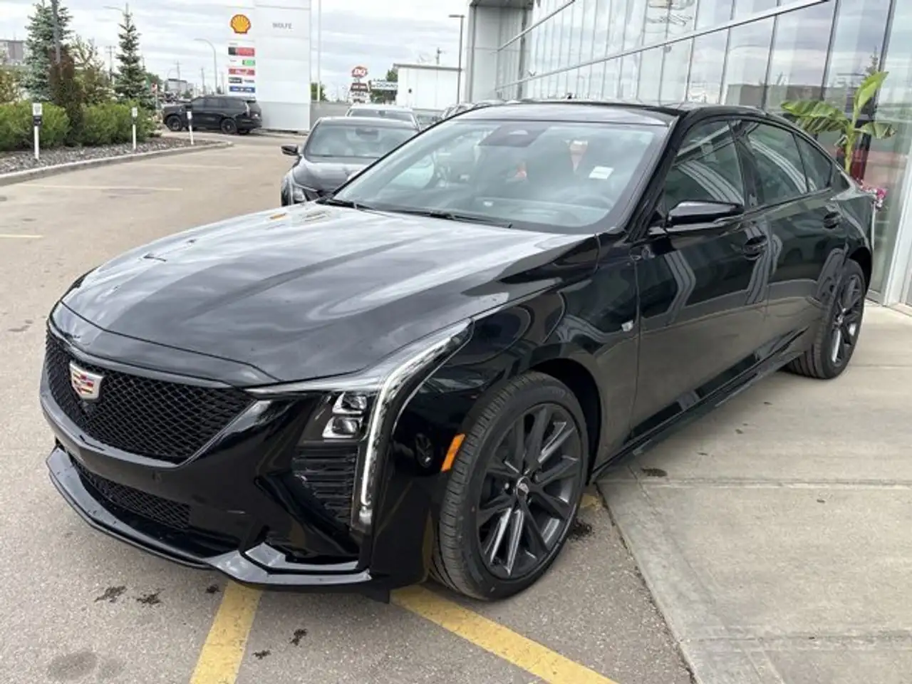 Cadillac CT5 снимка Cadillac CT5