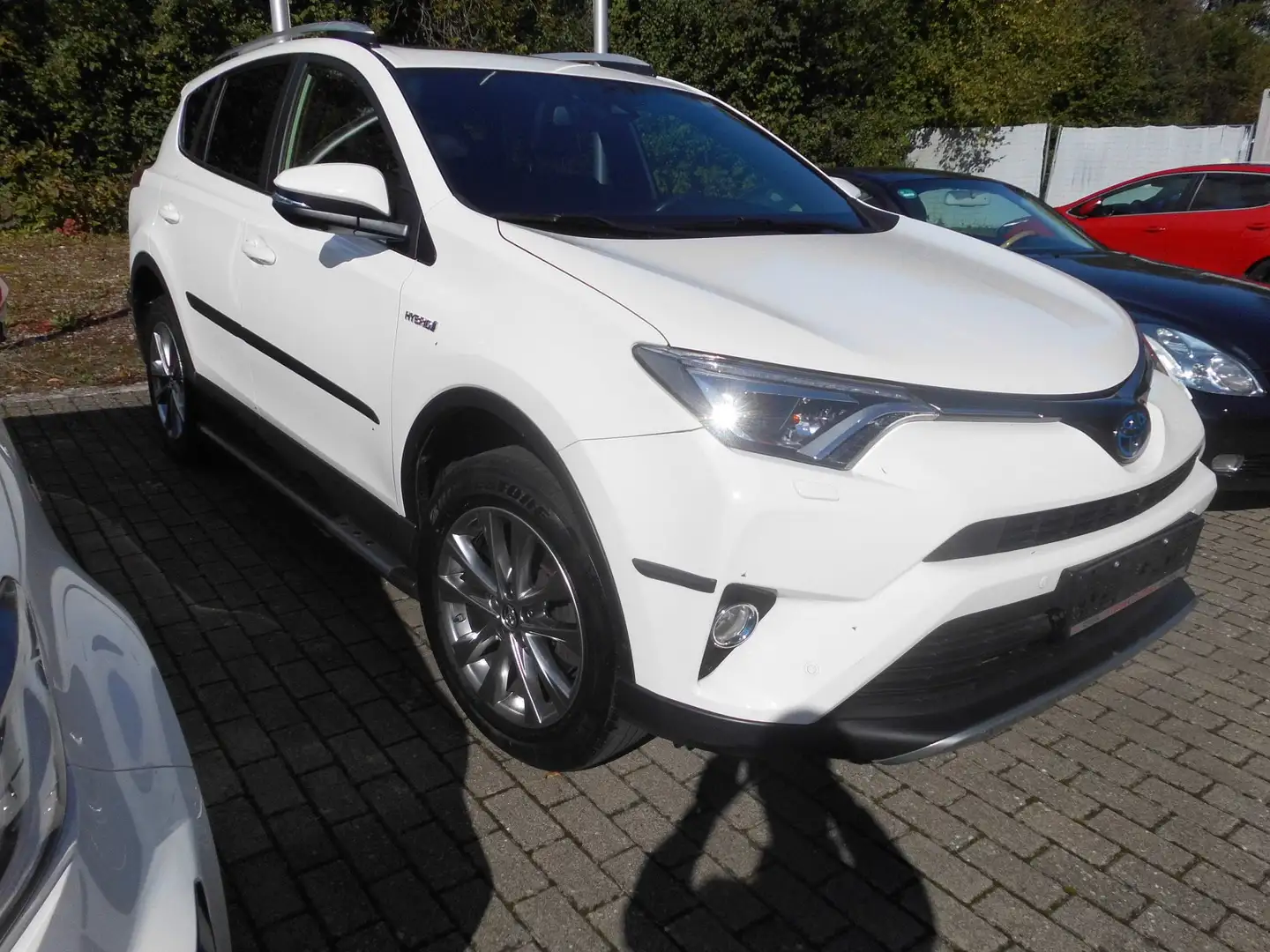 Toyota RAV 4 Hybrid Executive Weiß - 2