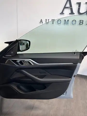 BMW I4 view 11