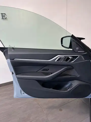 BMW I4 view 10