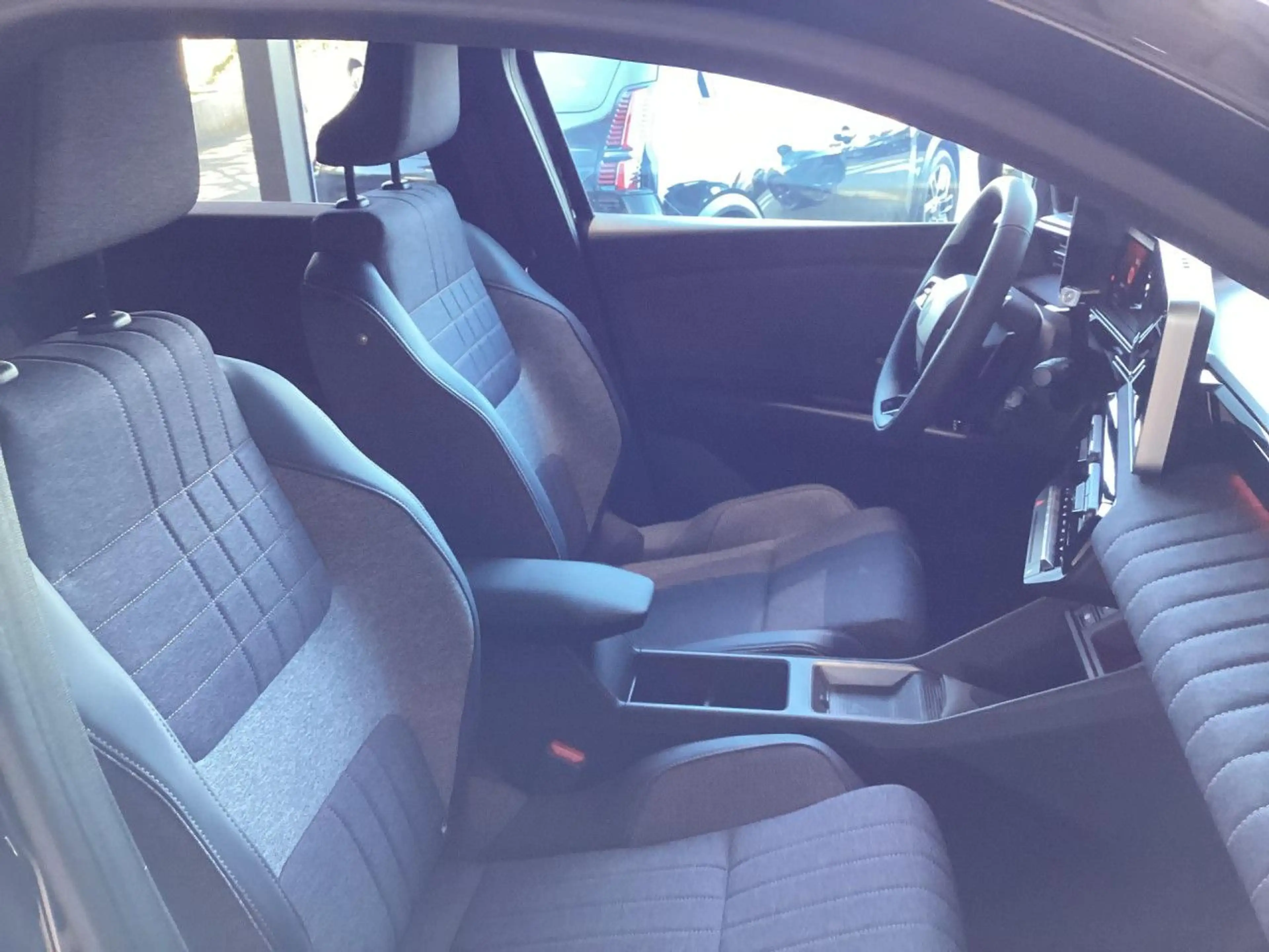 Renault R 4 E-Tech elektrisch Techno 150 Comfort ALLWETTER LED — photo 9