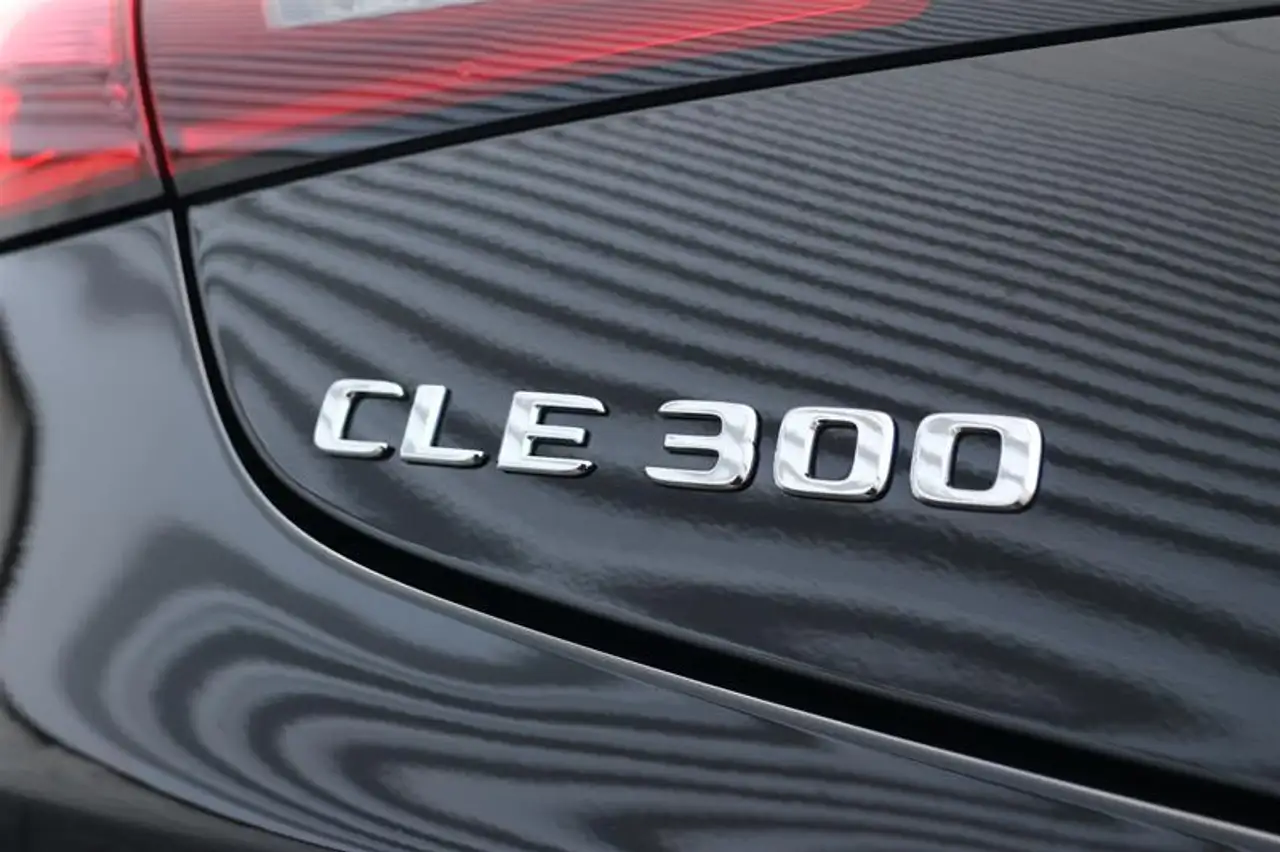 Mercedes-Benz CLE снимка Mercedes-Benz CLE