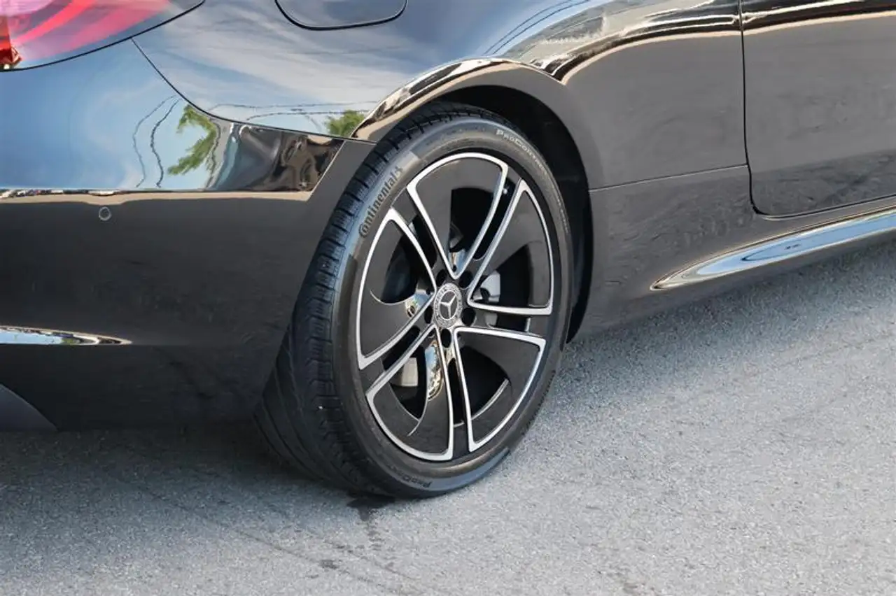 Mercedes-Benz CLE снимка Mercedes-Benz CLE
