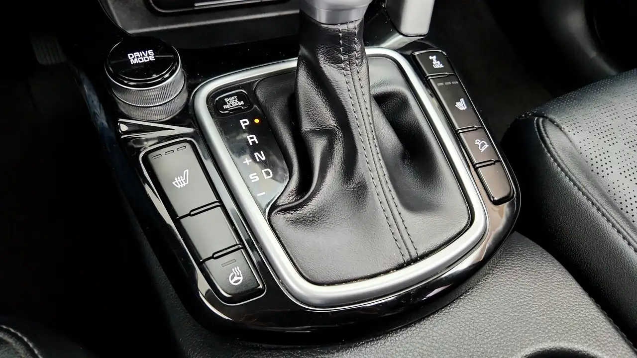 Kia Seltos снимка Kia Seltos