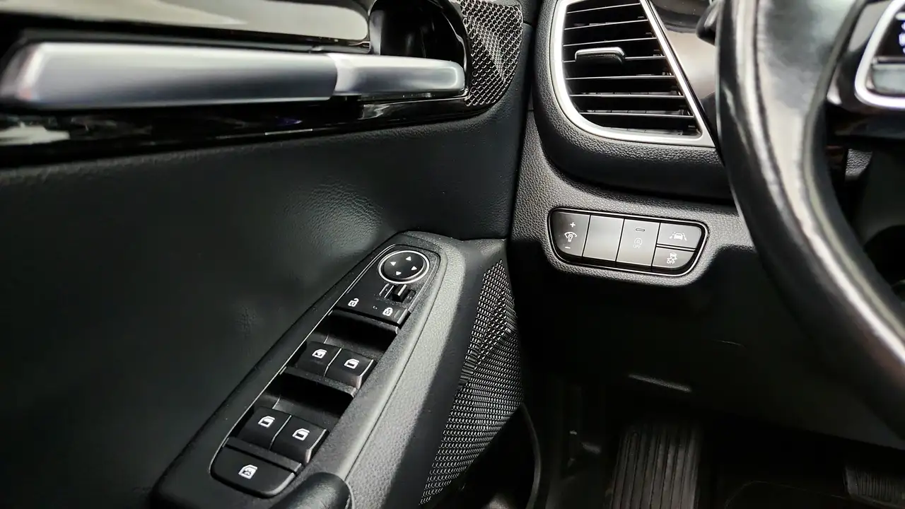 Kia Seltos снимка Kia Seltos