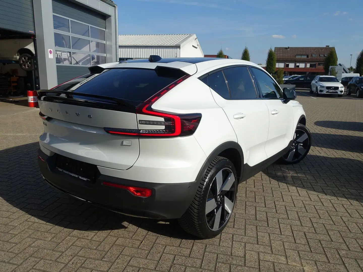 Volvo C40 Recharge Ultimate Twin Motor 360°Kam/BLIS Weiß - 2