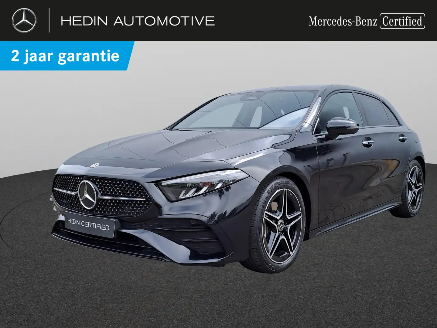 Mercedes-Benz A 180 Hatchback AMG Line | Trekhaak | Nightpack | Smartp Zwart - 1