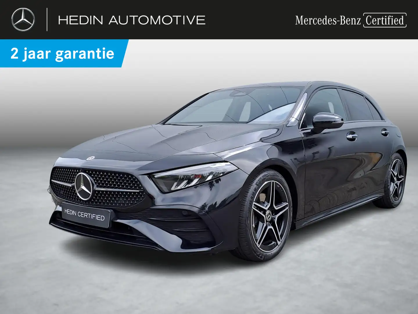 Mercedes-Benz A 180 Hatchback AMG Line | Trekhaak | Nightpack | Smartp Zwart - 1