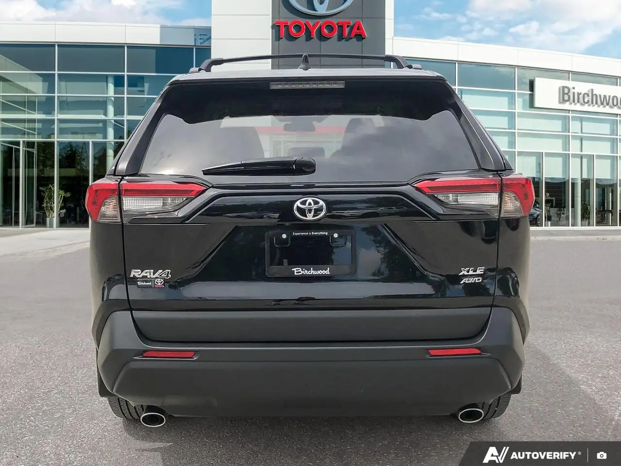 Toyota RAV 4 снимка Toyota RAV 4