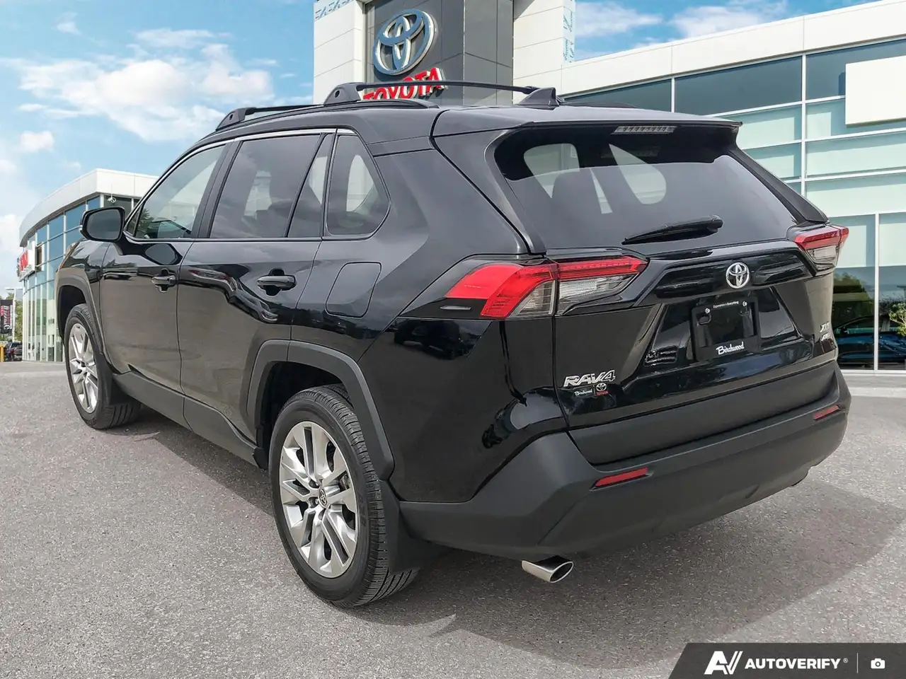Toyota RAV 4 снимка Toyota RAV 4