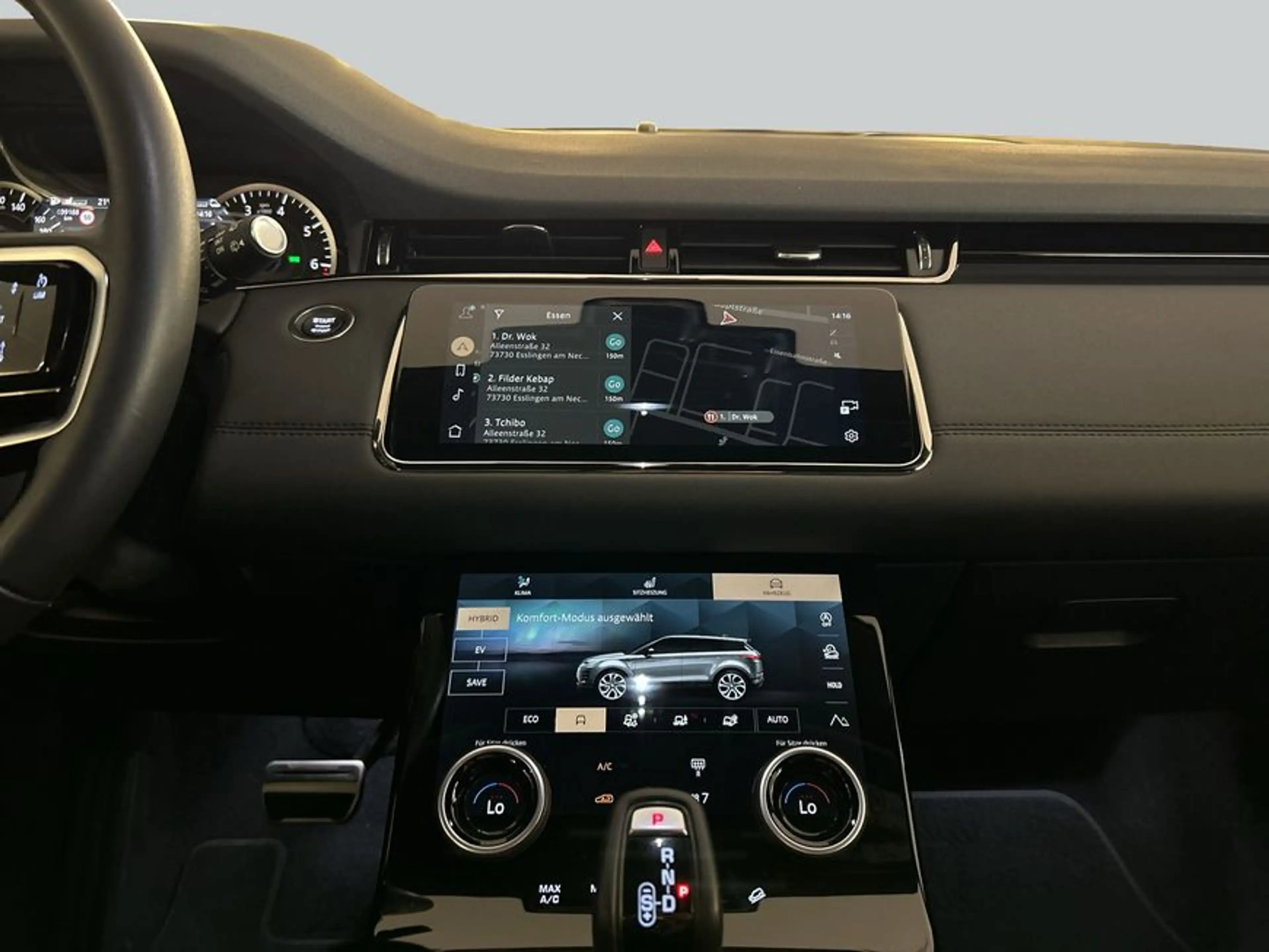 Land Rover Range Rover Evoque P300e R-Dynamic — photo 14
