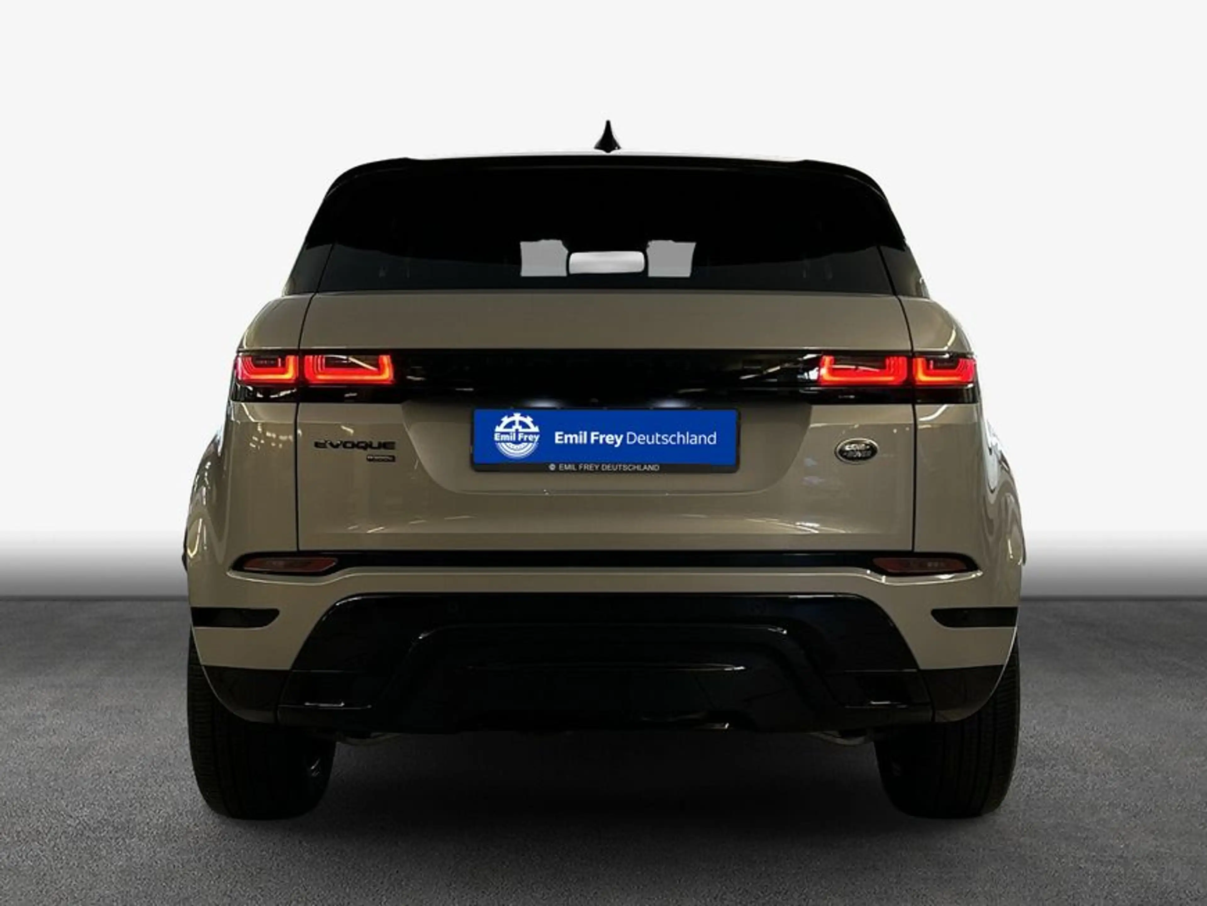 Land Rover Range Rover Evoque P300e R-Dynamic — photo 5