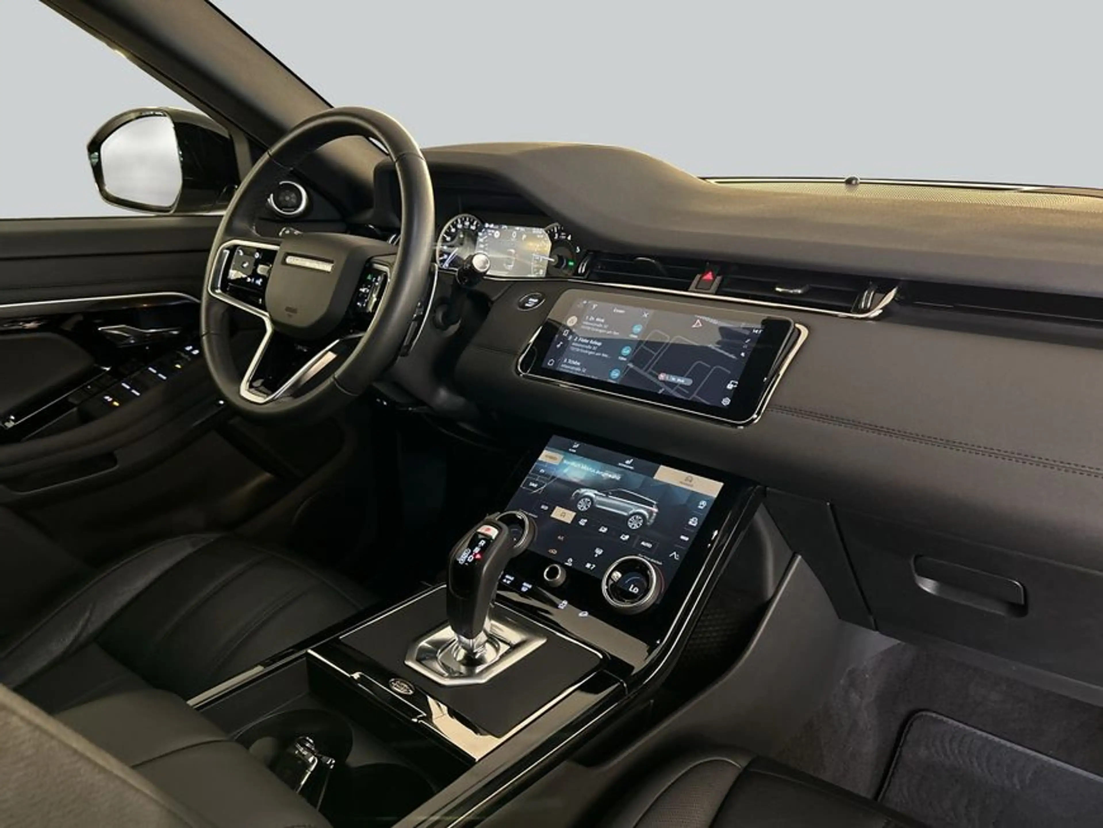 Land Rover Range Rover Evoque P300e R-Dynamic — photo 15