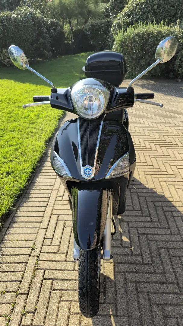 Piaggio Liberty 150 Noir - 2