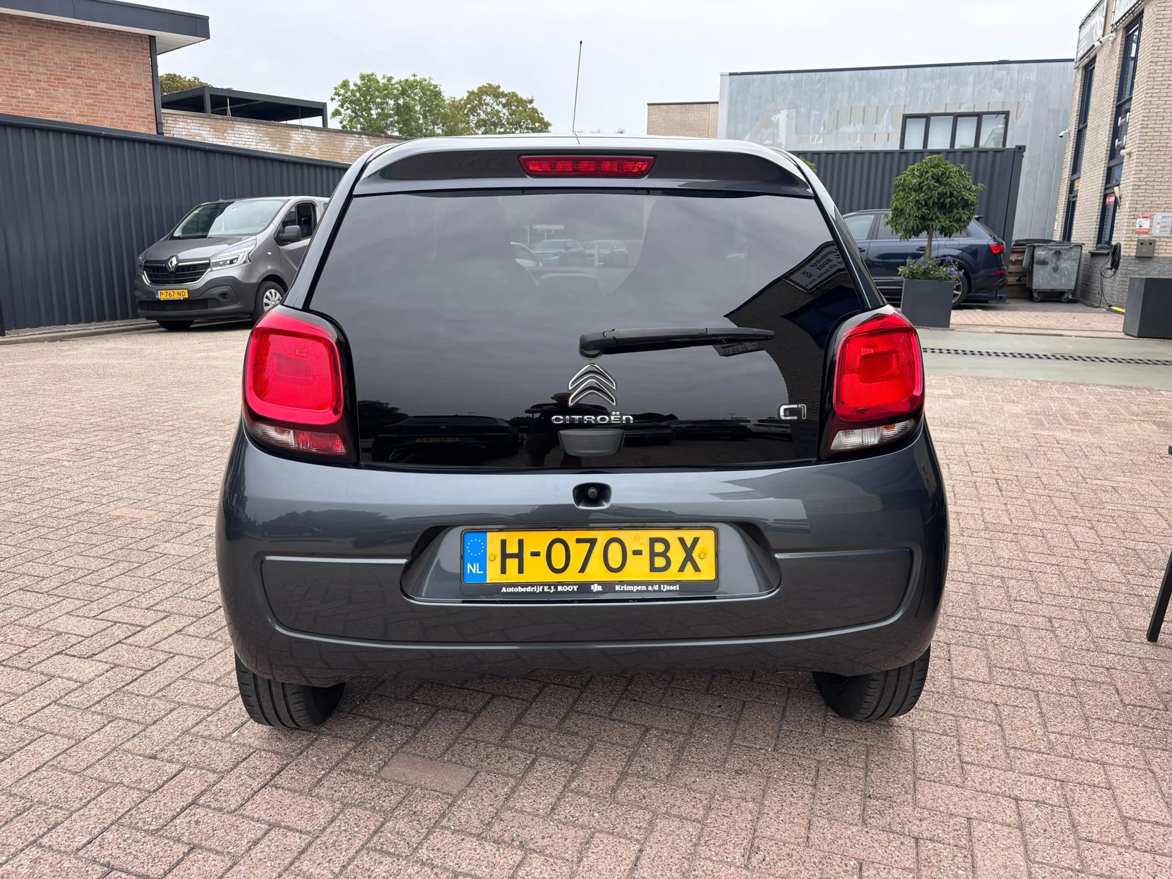 Citroen C1 1.0 VTi Feel — photo 6