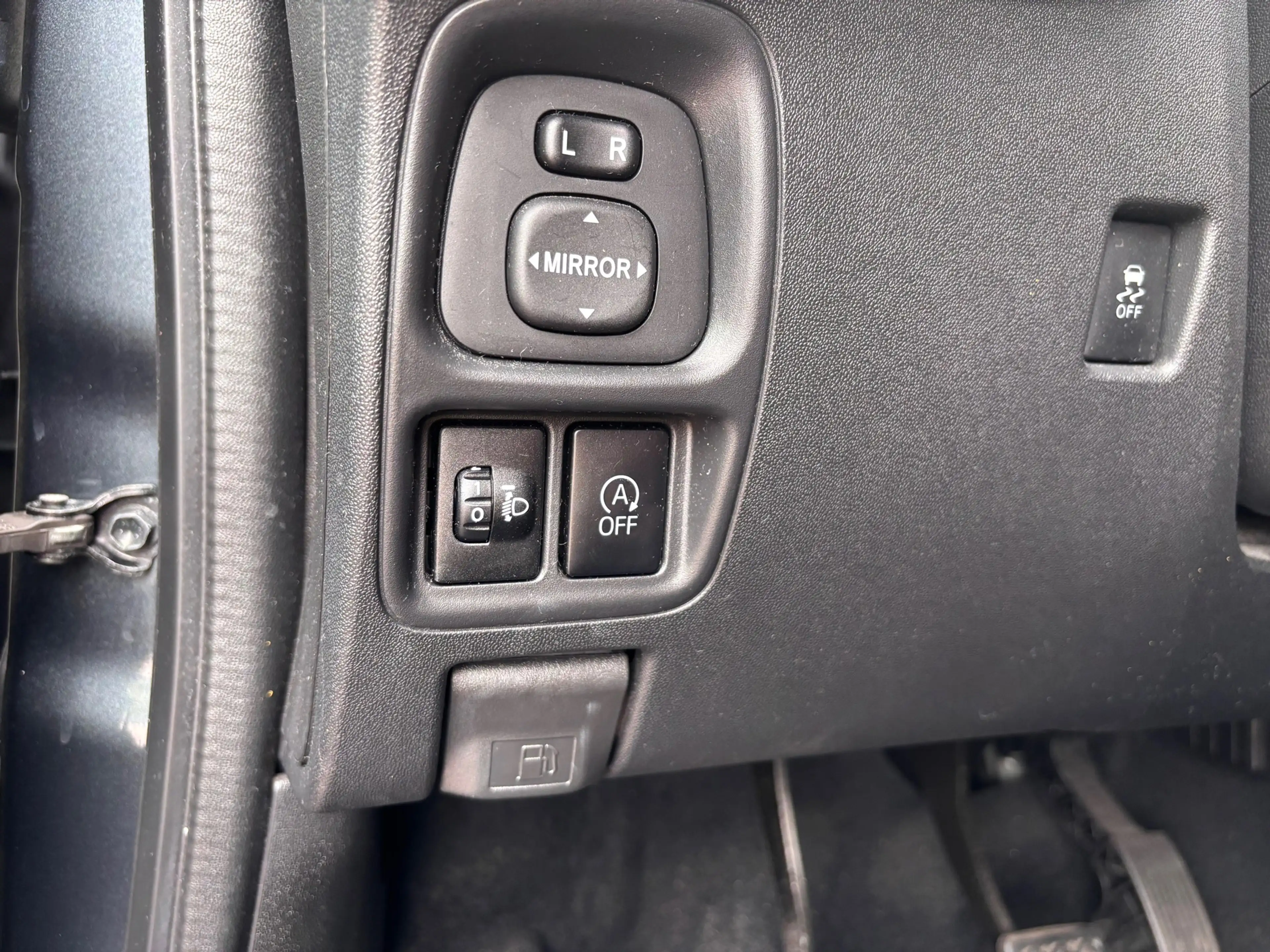 Citroen C1 1.0 VTi Feel — photo 15