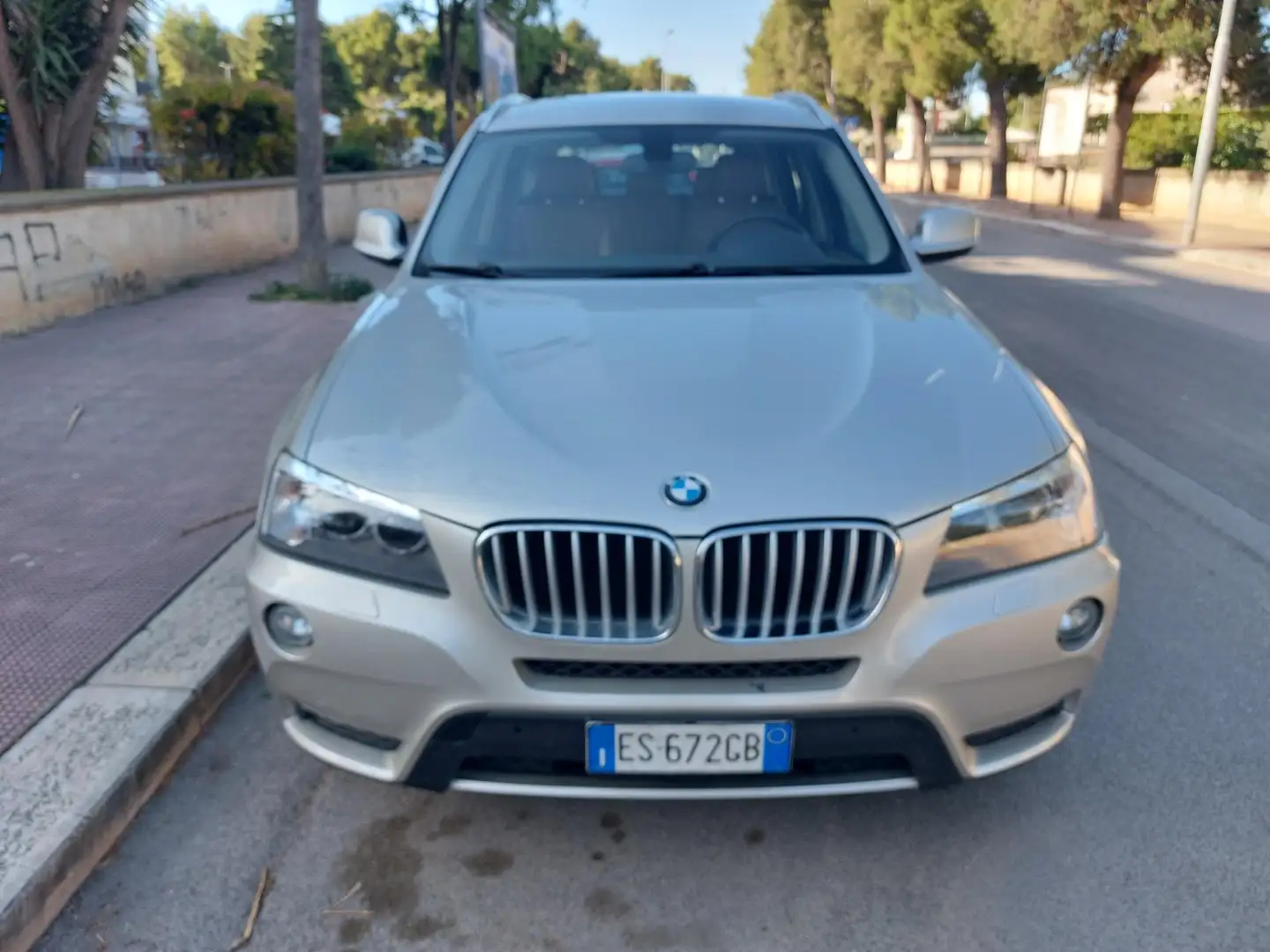 BMW X3 Futura Beige - 1