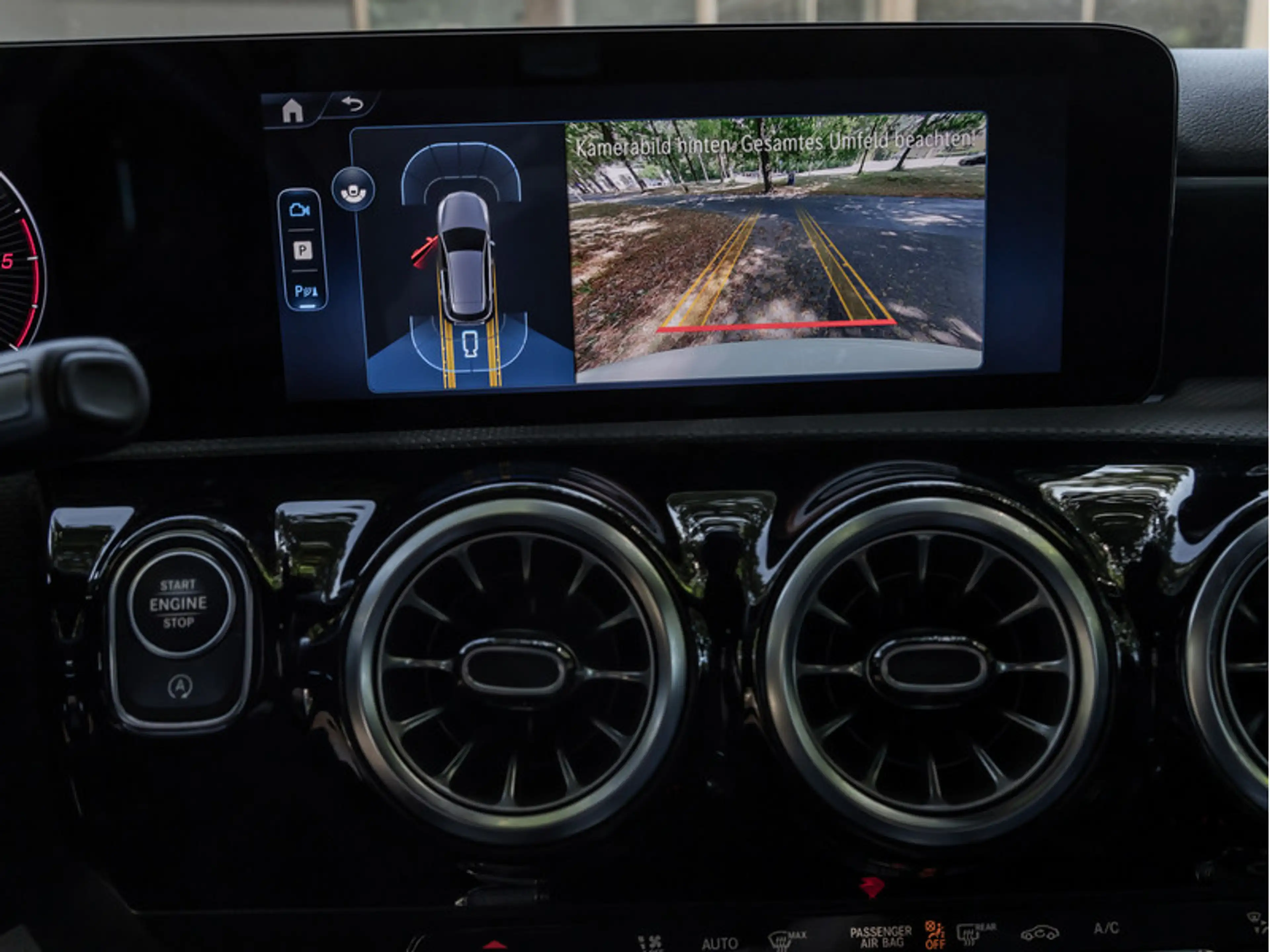 Mercedes-Benz A 220 d AMG-Sport/LED/Cam/Night/Totw/Ambiente/18 — photo 13