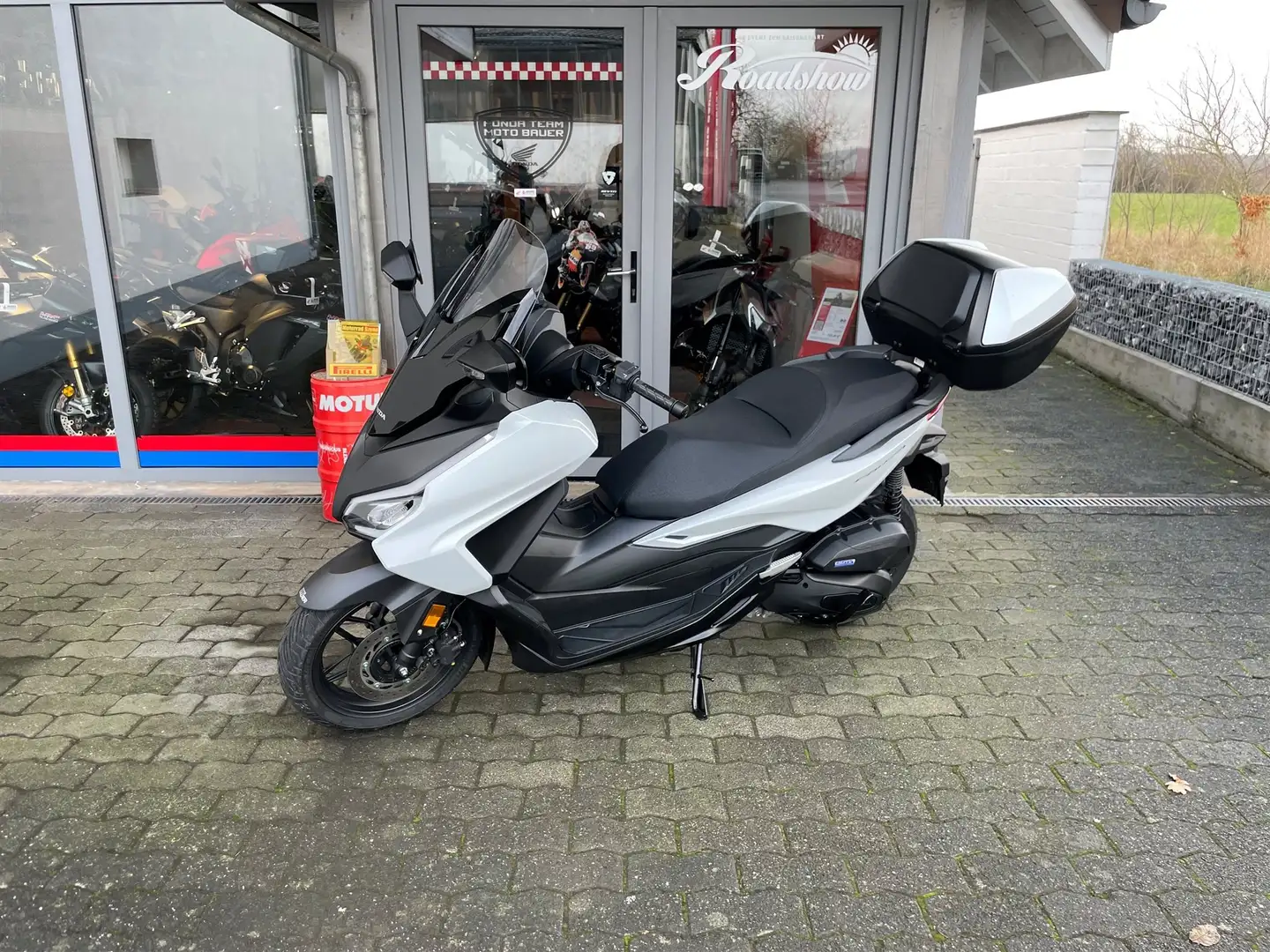 Honda Forza 125 Білий - 1