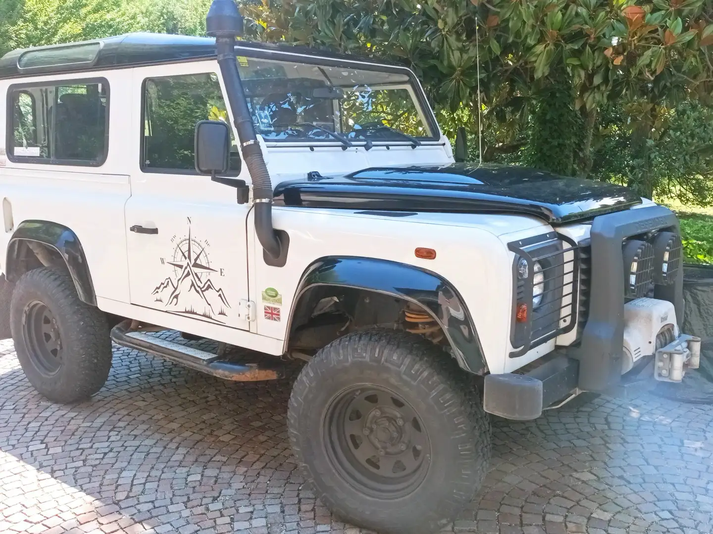 Land Rover Defender Defender 90 2.4 td E Soft Top Weiß - 2