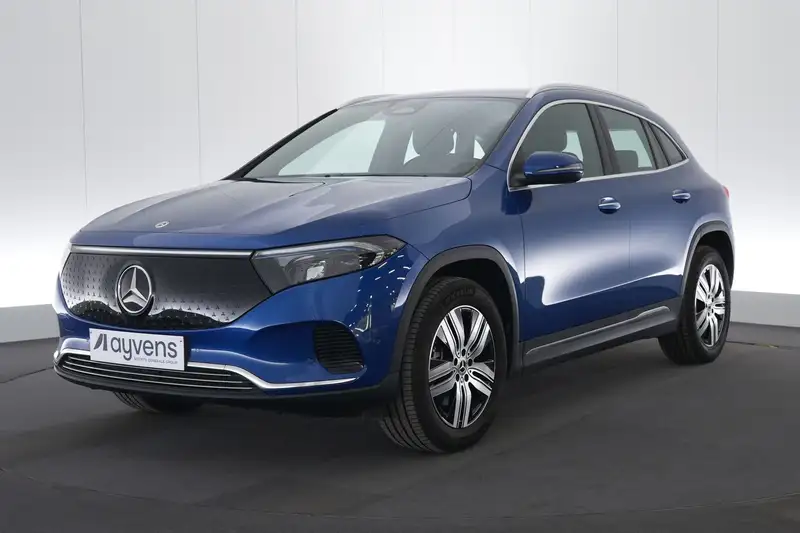 MERCEDES-BENZ Eqa