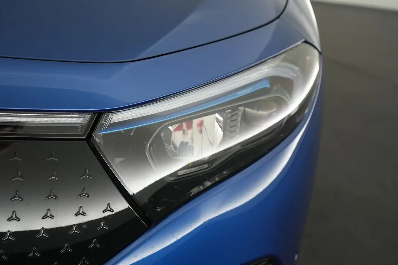 Mercedes-Benz EQA 250+ Luxury Line LEDER/CUIR LED GPS PDC CAM Verw., миниатюра 18