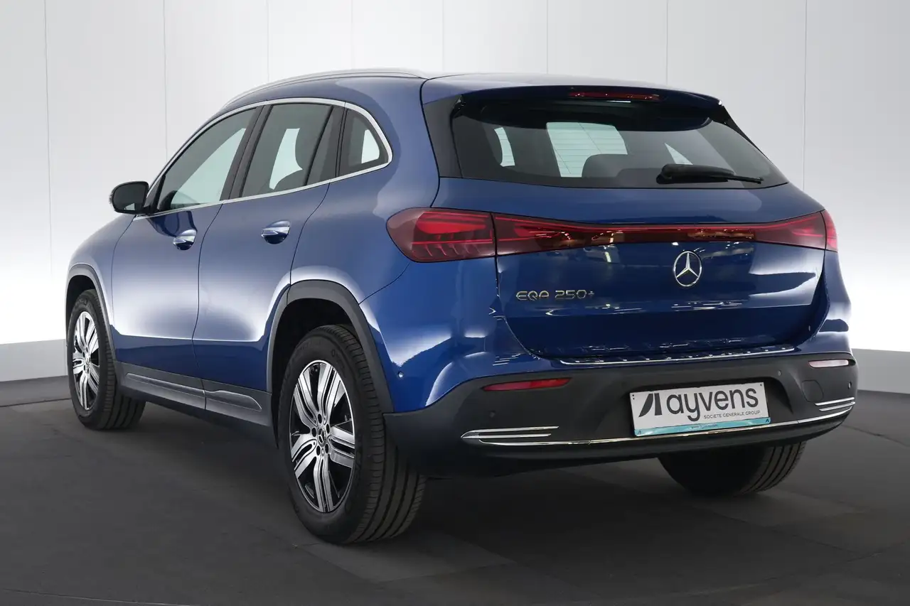 Mercedes-Benz EQA 250+ Luxury Line LEDER/CUIR LED GPS PDC CAM Verw., миниатюра 9