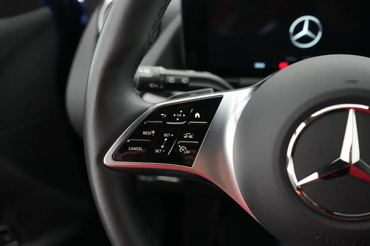 Mercedes-Benz EQA 250+ Luxury Line LEDER/CUIR LED GPS PDC CAM Verw., миниатюра 24
