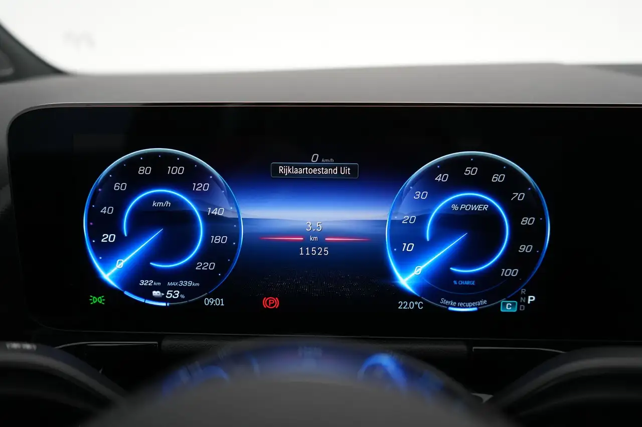 Mercedes-Benz EQA 250+ Luxury Line LEDER/CUIR LED GPS PDC CAM Verw., миниатюра 14