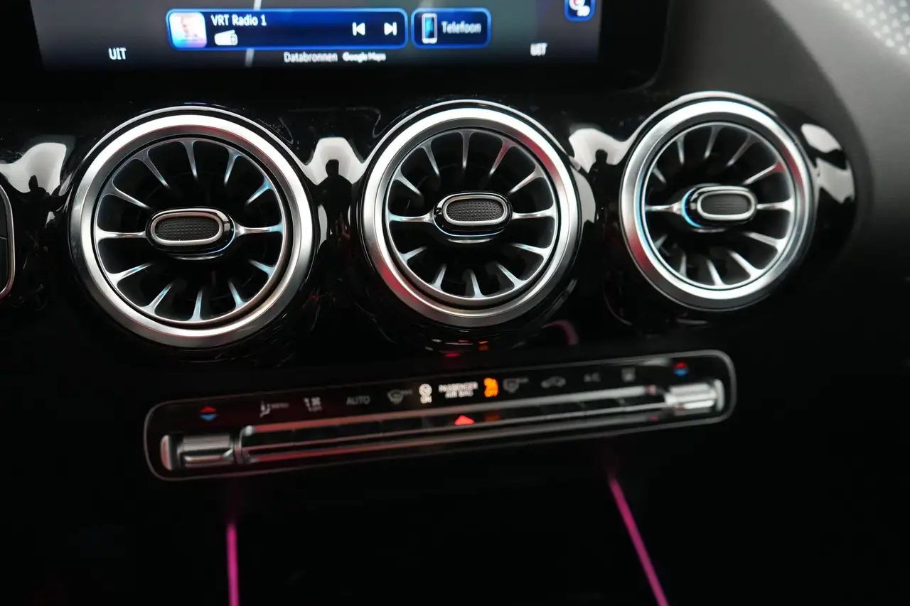 Mercedes-Benz EQA 250+ Luxury Line LEDER/CUIR LED GPS PDC CAM Verw., миниатюра 25