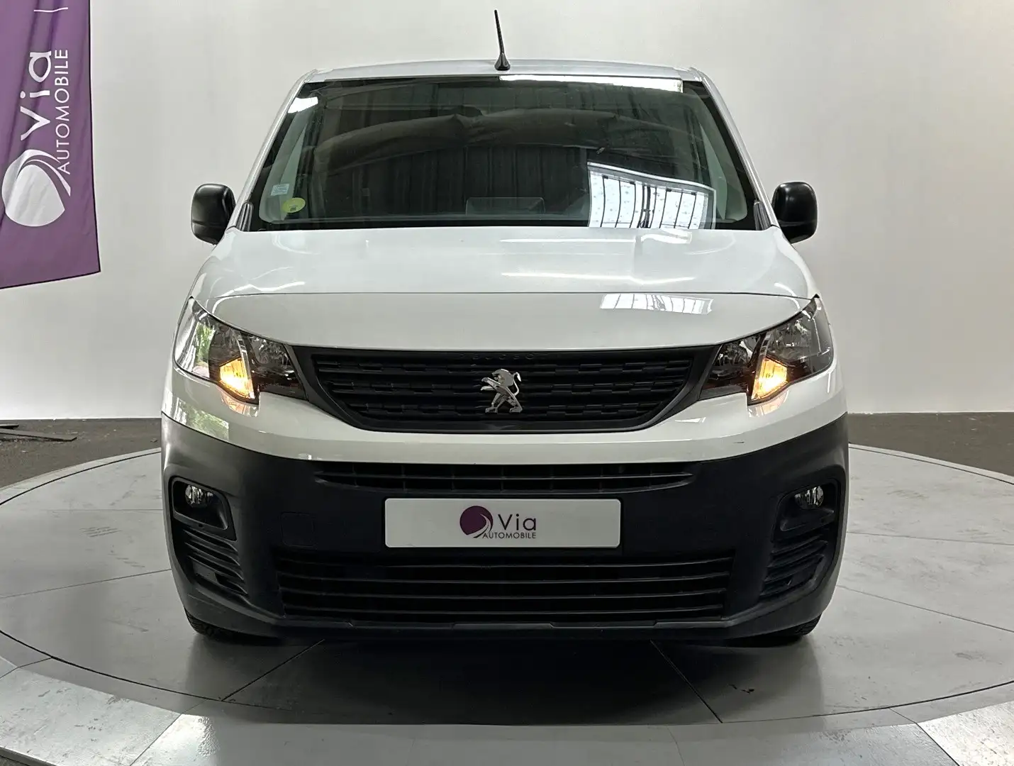Peugeot Partner STANDARD 650 KG BLUEHDI 75 BVM5 PREMIUM / 2 ème Ma Blanc - 2