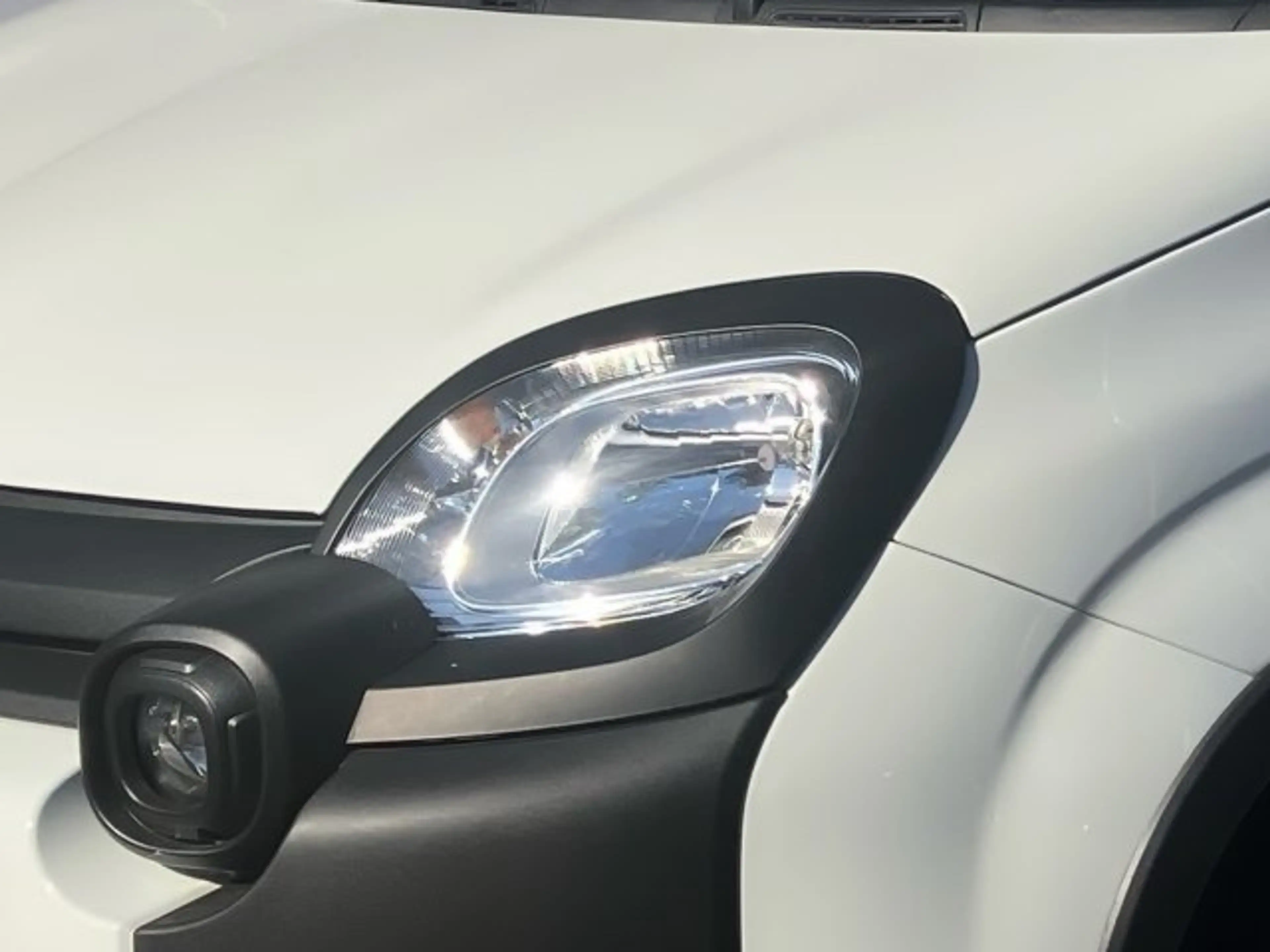 Fiat Panda 4x2 FireFly Hy — photo 7