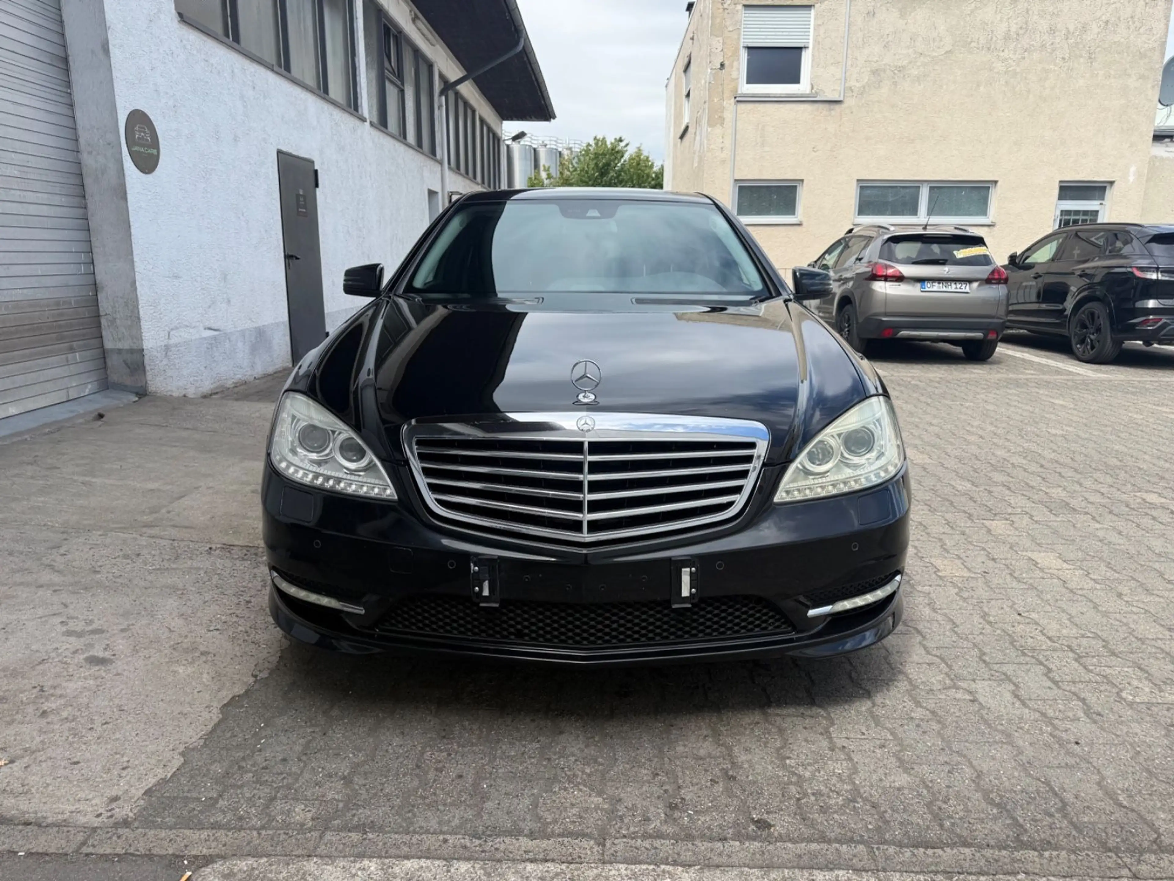 Mercedes-Benz S 350 Limousine AMG Line 140Tkm — photo 2
