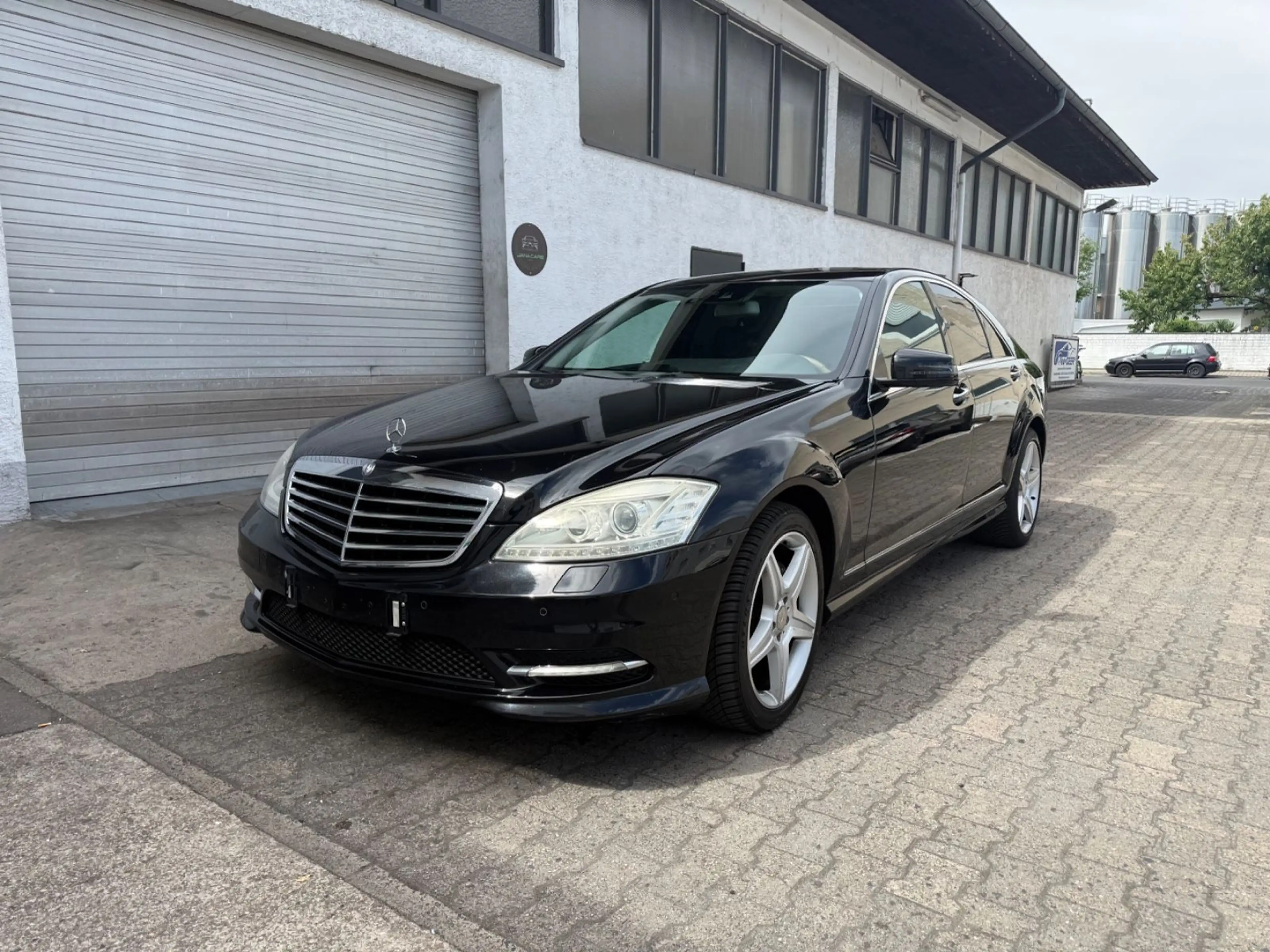 Mercedes-Benz S 350 Limousine AMG Line 140Tkm
