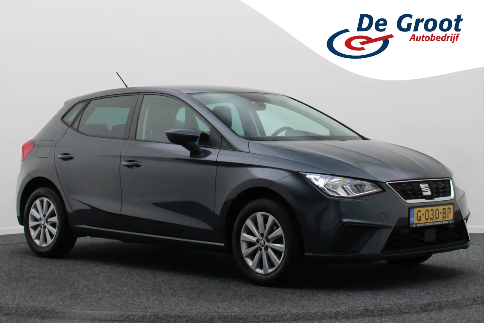SEAT Ibiza 1.0 TSI Style Business Intense Camera, Apple Carpl Gris - 1