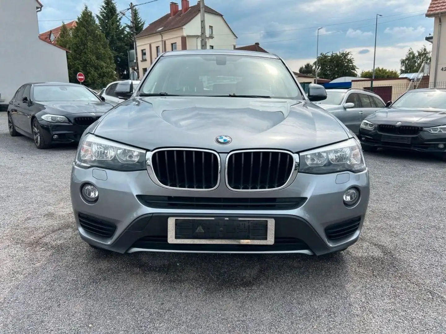 BMW X3 xDrive 20d STANDHZ + MEMORY + LEDER +SHZ +AHK Gris - 2